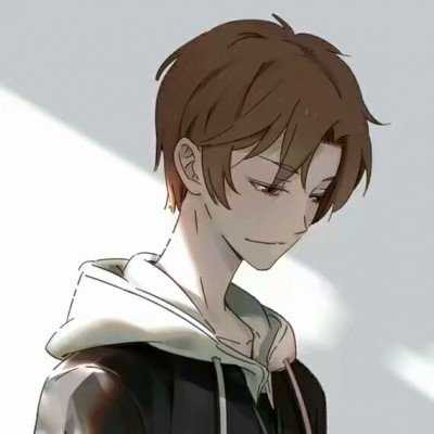 《丧尸围城4》弗兰克变身生化3吉尔 抹胸短裙贼性感